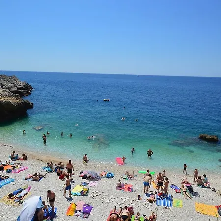 Apartment Pula Near Sea 2 *
