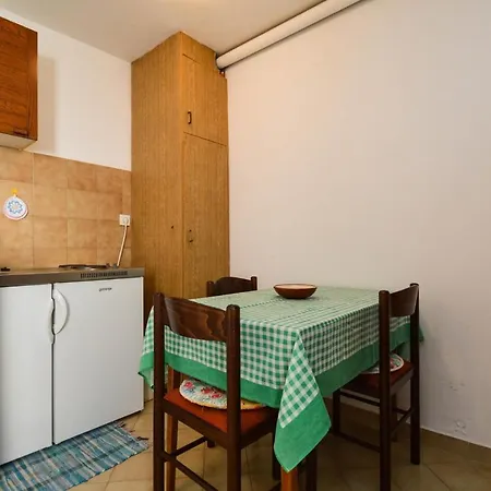 Apartment Pula Near Sea 2 Pjescana Uvala